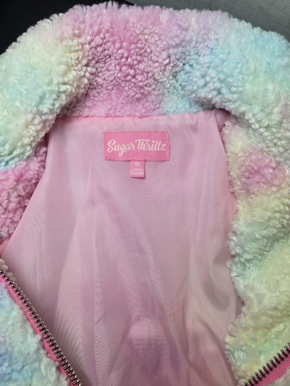 Sugar Thrillz Jacket Women's Sherpa Medium Dolls Kill Candy Pastel Dopamine Y2k - Picture 9 of 10